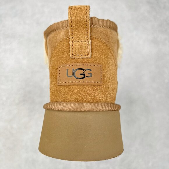 UGG Winter Flat Boots Brown - Picture 8 of 9